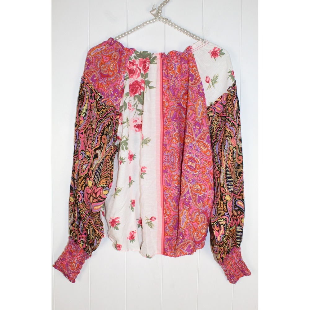 Free People Gemini Blouse in Pink Floral V Neck Buttondown Ruched Cuffs Size XS - Picture 10 of 11